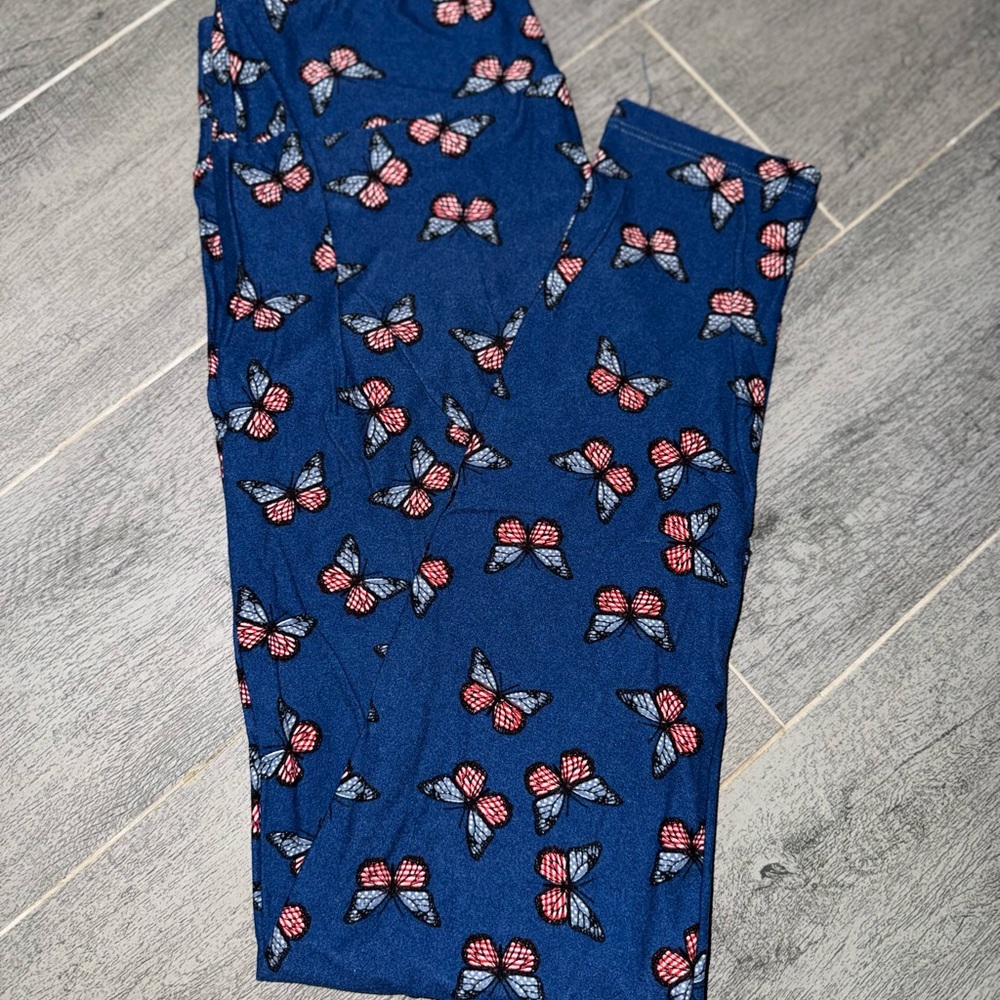 LuLaRoe Butterfly USA Flag OS Leggings | American Flag